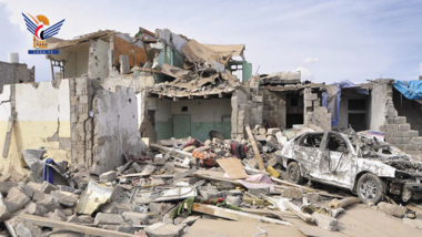 Luftangriffe der Aggression auf Al-Nour-Viertels „Bani Hawat“ ist das erste brutale Aggressionsverbrechen gegen die Jemeniten