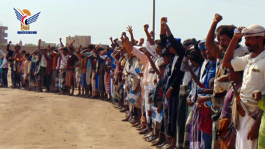 Al-Zaraniq-Leute in Al-Hodeida ziehen um, um die Mobilisierungsbemühungen zu unterstützen