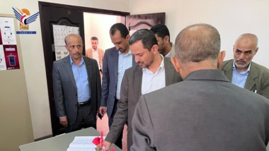 El viceministro de Salud inspecciona las obras en la Facultad de Ciencias de la Salud de la Universidad Nacional.