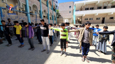 وكيل محافظة حجة يطلع على انشطة الدورات الصيفية بمدرسة الرسول الأعظم