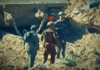 „Al-Qassam Brigades“ dokumentiert die Bewegungen eines zionistischen Offiziers, bevor er erschossen wurde