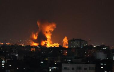 Ten Palestinians killed, others injured in Nossairat after Zionist bombing