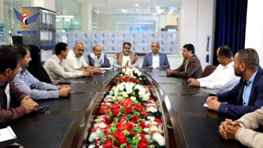 Discussing Social Fund for Development projects in Al-Bayda