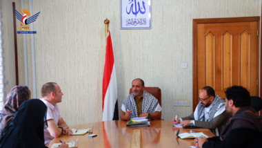 Al-Hamli trifft sich mit dem stellvertretenden Geschäftsführer von ACTED