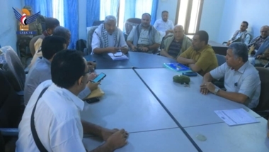 Discuter des besoins d'aménagement paysager et d'éclairage de la ville de Hodeidah et mettre en œuvre des projets pour Jabal Ras, Hodeidah