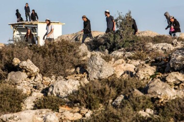 Zionist settlers storm Arab Mulihat community west of Jericho