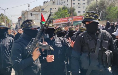 المقاومة الفلسطينية تستهدف حاجز 