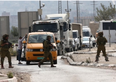 Palestinians target Hawara checkpoint south of Nablus