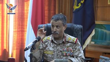 Verteidigungsminister: Führung, das Volk, Armee und Geographie des Jemen sind stärker und schwerwiegender, als sie durch Luftangriffe Amerikas, Großbritanniens und Israels erschüttert wurden