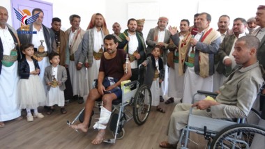 Inspección de los heridos en el Hospital Al Rawdah y el Centro de Atención en Bani Hawat, Sanaá