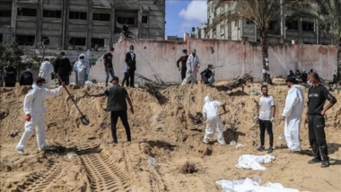 Hundreds of decomposing bodies, including children, were recovered at Nasser Complex in Khan Yunis