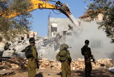 Israel destroys building in Nablus, seizes house in Jenin