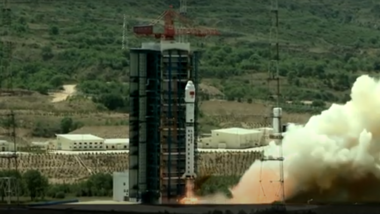 الصين تطلق 41 قمرا صناعيا دفعة واحدة إلى الفضاء بنجاح