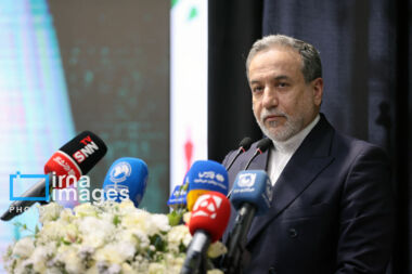 عراقجي: قضية التخصيب غير قابلة للتفاوض على الاطلاق