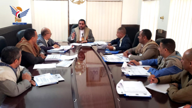  مناقشة خطط واحتياجات صندوق النظافة والتحسين بمحافظة صنعاء