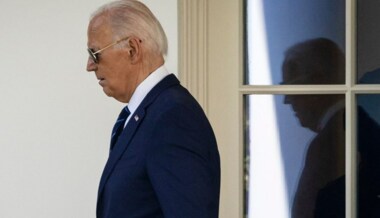 Biden: I made a mistake by calling to