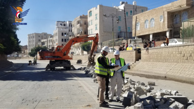 تدشين العمل بالمقطع الثاني من مشروع تأهيل الخط الرئيسي الناقل للصرف الصحي بسائلة صنعاء