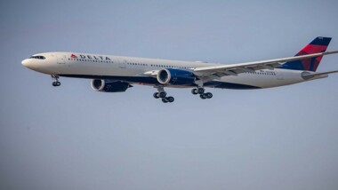 Three major American airlines announce cancellation of flights to Zionist entity 