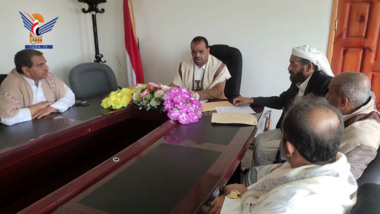 Discussing mechanism to save historic Sa'ada