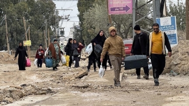 حركة نزوح واسعة للفلسطينيين من شمالي غزة بعد مجازر صهيونية 