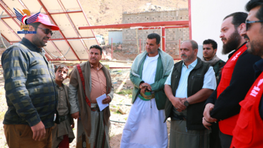 Al-Hamli inspecte les travaux d'un certain nombre de projets d'eau et de barrages à Saqain et Saada