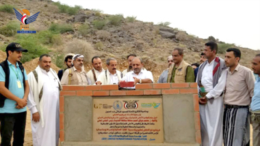 Al-Hamil inaugure et pose la première pierre de 25 projets dans le gouvernorat d'Hodeidah