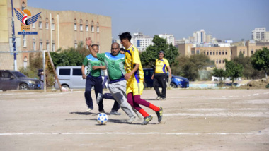 انطلاق البطولة السنوية لكرة القدم والطائرة في جامعة صنعاء