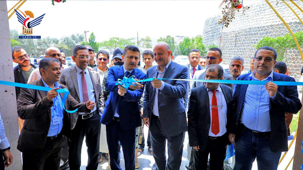 نائب وزير التربية يفتتح المعرض الهندسي الثاني للإبداع بجامعة العلوم والتكنولوجيا