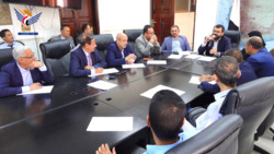 المجلس التنفيذي للزمالة العربية واليمنية يقر توحيد الامتحانات بالأمانة العامة وفروعه
