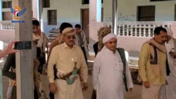 Al-Samai informé de l'avancement des travaux à l'Université Dar Al-Uloom Al-Sharia à Hodeidah