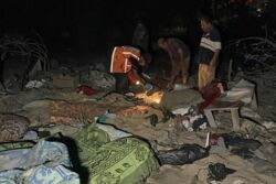 شهيدان بقصف العدو الصهيوني مواصي خان يونس