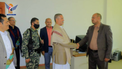 وزير الشباب يتفقّد الانضباط الوظيفي بديوان الوزارة والجهات التابعة لها