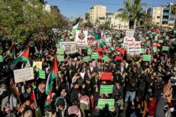 Miles de jordanos participan en marchas en apoyo a Gaza y denunciando la agresión sionista