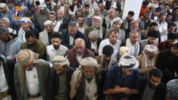 السامعي والعيدروس يشاركان في مراسم تشييع جثمان المناضل صالح صائل
