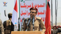 الرئيس المشاط يحضر العرض العسكري للمنطقة الخامسة وألوية النصر والقوات البحرية والجوية