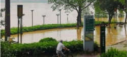 مقامات چینی: 11 نفر مفقود شد و ده ها هزار نفر به دلیل طوفان در جنوب این کشور تخلیه شدند.