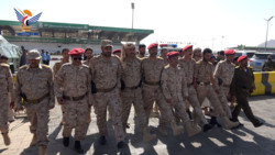 قيادات عسكرية في المنطقة العسكرية الثالثة تزور ضريح الشهيد الصماد