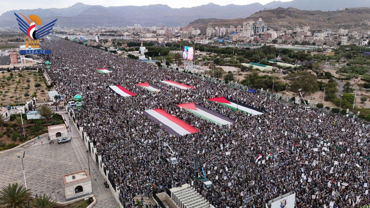 العاصمة صنعاء تشهد خروجا مليونيا في مسيرة 