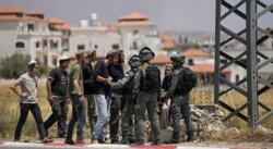 مستوطنون يهاجمون مركبات الفلسطينيين في عورتا وقمع مسيرة في بيتا