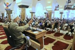 رابطة علماء اليمن تنظم فعالية بذكرى استشهاد الإمام زيد بالجامع الكبير بصنعاء 