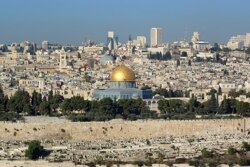 محافظة القدس تحذر من 