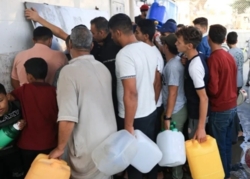 صحة غزة: جميع مواطني القطاع يشربون مياها غير آمنة وحياتهم في خطر