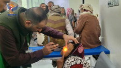 L'hôpital militaire lance un camp de chirurgie oculaire gratuite à Taiz