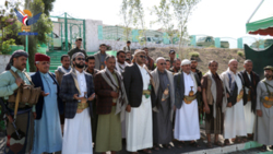 Ein festlicher Besuch bei Kämpfern an den Fronten von Al-Qasr und Al-Shaqab in Taiz