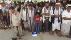 تشييع جثمان الشهيد الشيخ عبده أقرع في الجراحي بالحديدة