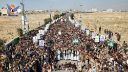 مسيرة جماهيرية كبرى بصعدة وفاء للشهيد الصماد وتضامناً مع الشعب الفلسطيني