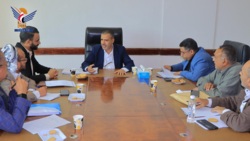  اجتماع برئاسة وزير الكهرباء والمياه يناقش خطة الوزارة للعام 2025م