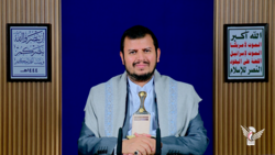  كلمة قائد الثورة خلال تدشين برنامج التنمية المحلية والعمل المشترك بين أجهزة الدولة ومكونات المجتمع