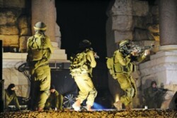 Zionist enemy launches campaign of arrests, raids in occupied West Bank