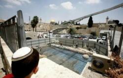 المفتي العام بفلسطين يدين التحريض و التهديد بهدم المسجد الأقصى